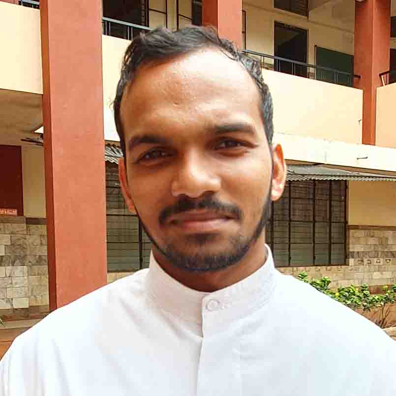 Image of Fr Sheldon Fernandes