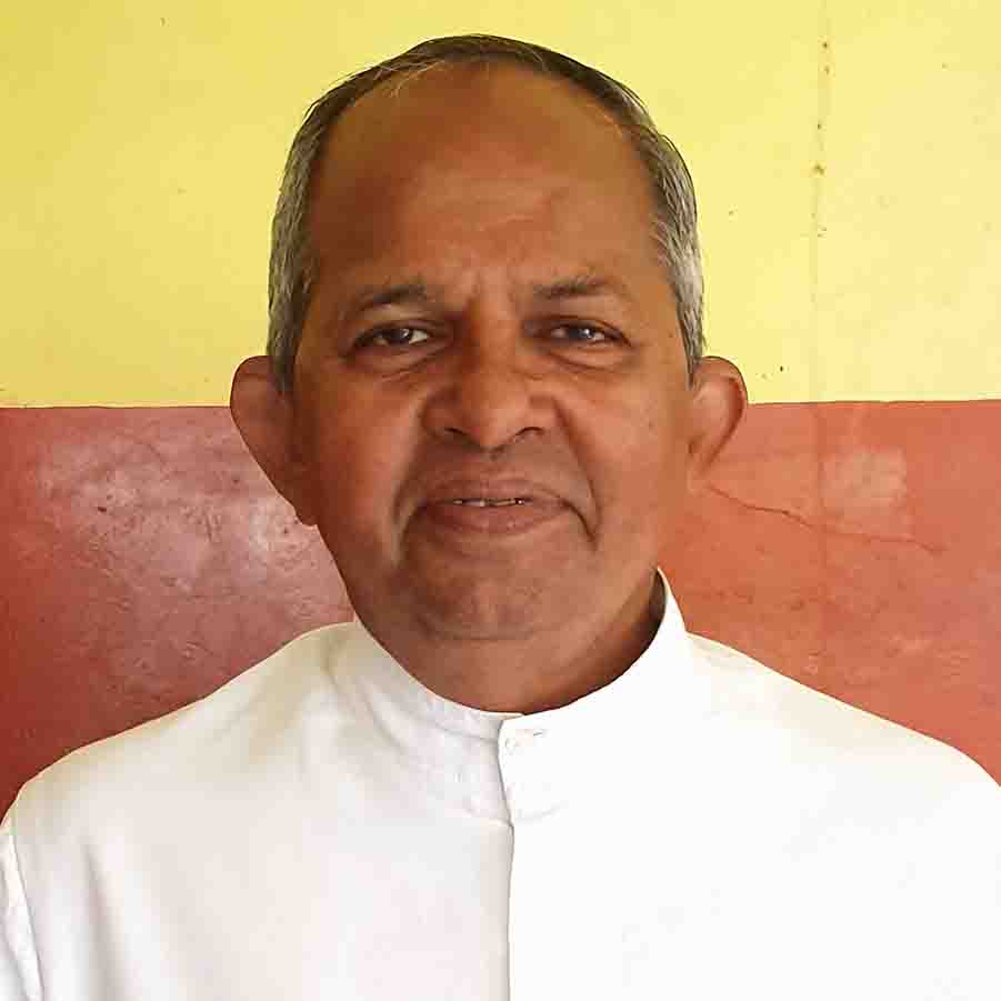 Image of Fr Allwyn D'Souza